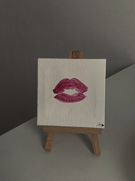 Tiny Paintings Ideas Easy, Mini Canvas Art For Boyfriend, Painting Gift Ideas, متحف فني, Mini Toile, Cute Couple Gifts, Creative Gifts For Boyfriend, Easy Canvas Art