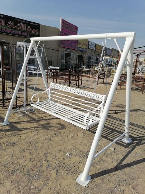 Jhula Design, Custom Steel Furniture, Exterior Door Designs, Iron Furniture Design, Home Gate Design, Diy Daybed, Gate Designs Modern, Metal Doors Design, Steel Door Design