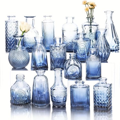 Faster shipping. Better service Vasos Vintage, Vases For Centerpieces, Blue Flower Vase, Glass Vases Centerpieces, Vases For Flowers, Small Vases, Small Glass Vases, Blue Bridal Shower, Deco Nature