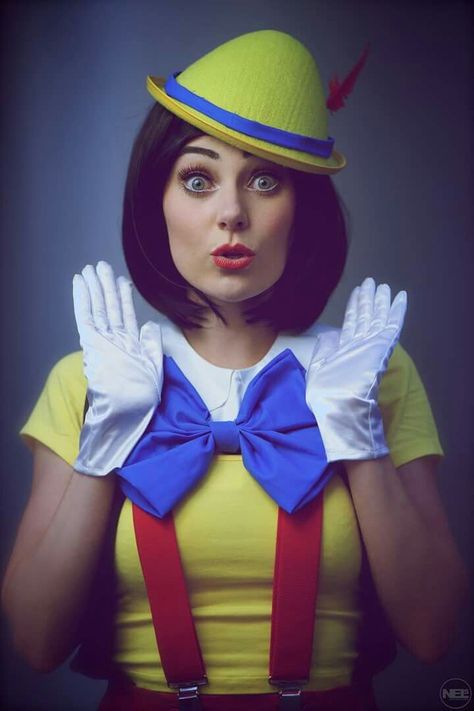 Pinocchio Costume For Women, Toddler Clown Costume, Cute Nerd Outfits, Adult Disney Costumes, Halloween Costumes 2022, Soldier Costume, Disney Costume, Costume Disney, Disney Themed Outfits