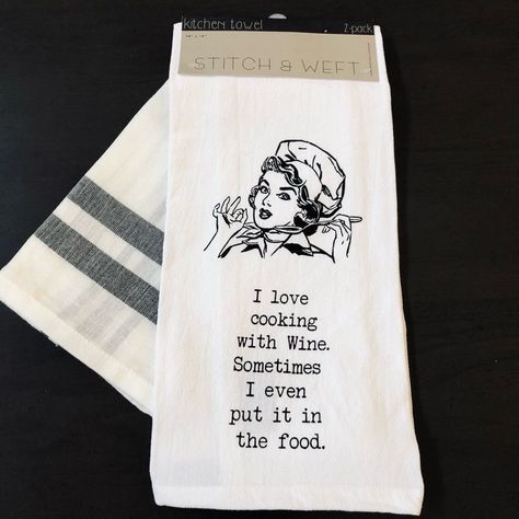 Nwt Set Of 2 Stitch & Weft Farmhouse Retro Vintage Graphic Black And White Print Kitchen Dish Towels. “I Love Cooking With Wine. Sometimes I Even Put It In The Food.” Cooking With Wine, Fiesta Kitchen, Graphic Black And White, Halloween Tablecloth, Damask Tablecloth, Decorative Kitchen Towels, Fabric Placemats, Halloween Kitchen, Kitchen Dish Towel