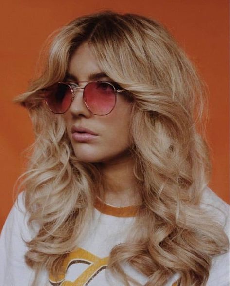 70s Disco Hairstyles That Will Always Be Groovy Photo 1970s Feathered Hairstyles, 70s Hair Makeup, 70s Disco Sunglasses, 70s Braided Hairstyles, 70s Woman Hairstyle, 70s Actresses Icons, Disco Fashion 70s Vintage Photos, Womens Disco Hairstyles, 70s High Ponytail