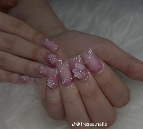 Medium Length Glam Nails, Birthday Nail Set Ideas Sweet 16, Cute Short Nail Sets Birthday, Medium Nails Design, Ooga Booga, Medium Nails, Easy Nails, Summery Nails, Nail Type