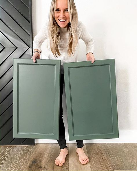 Caldwell Green, Angela Rose Home, Rustoleum Chalk Paint, Angela Rose, Painting Ikea Furniture, Rose Diy, Modern Barn Door, Home Decoration Ideas, Bathroom Refresh