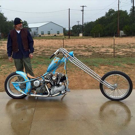 Jesse James and the Gold Digger Chop Custom Moped, Sportster Chopper, Bagger Motorcycle, Custom Street Bikes, Motorcycle Decor, West Coast Choppers, Chopper Bike, Custom Choppers, Chopper Motorcycle