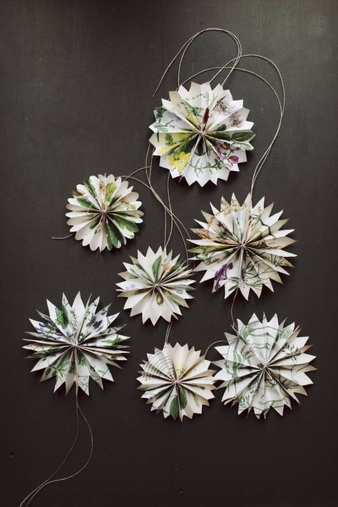 Make your own paper star decorations with this step by step tutorial from House & Garden Magazine UK. #christmas #holidays #ornaments #diy Craft Ideas For Beginners, Paper Christmas Decorations, Paper Craft Ideas, Easter Tree Decorations, Festive Crafts, Origami Stars, Paper Ornaments, Making Paper, Star Diy