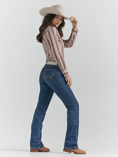 Clothes Stores, Riding Jeans, Wrangler Pants, Riding Clothes, Cowgirl Fashion, Western Wear Outfits, High Rise Bootcut Jeans, Workwear Jeans, Baby Jeans