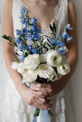 Delphinium Bouquet Wedding, Bridesmaids Bouquets Blue, Delphinium Bouquet, 3 Bridesmaids, Peony Wedding Bouquet, Baby Shower Congratulations, Cream Garden, Wedding Bouquet Ideas, Peony Bouquet Wedding