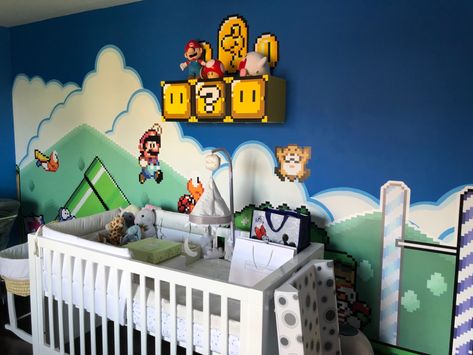 Mario Bedroom Ideas Boys, Nintendo Nursery, Super Mario Nursery, Mario Nursery, Geek Nursery, Nintendo Room, Super Mario Theme, Ikea Eket, Mario Theme