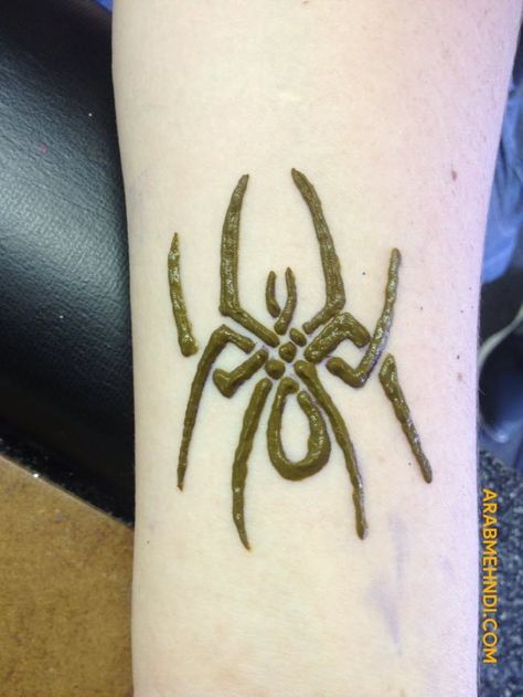 50 Spider Mehndi Design (Henna Design) - July 2019 Henna Designs Spider, Spider Man Mehendi, Spider Henna Tattoo, Mens Henna Designs, Masculine Henna For Men, Easy Hannah Designs, Masculine Henna Designs, Spiderman Henna, Masculine Henna