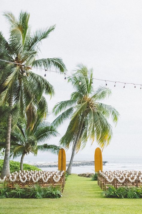 Beach Wedding Decorations Reception, Stunning Wedding Venues, Wedding Branding, Ceremony Inspiration, Ceremony Ideas, Hawaiian Wedding, Real Weddings Photos, Maui Weddings, Ceremony Wedding