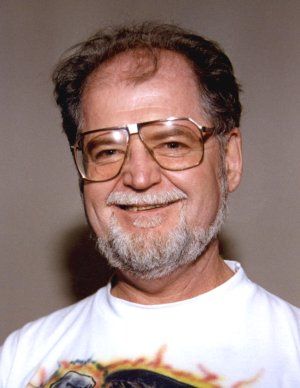 Larry Niven – Wikipedia Larry Niven, Ray Bradbury, Fiction Writer, Science Fiction Books, Sci Fi Books, Famous Authors, Book Add, Science Fiction Fantasy, Reading Recommendations