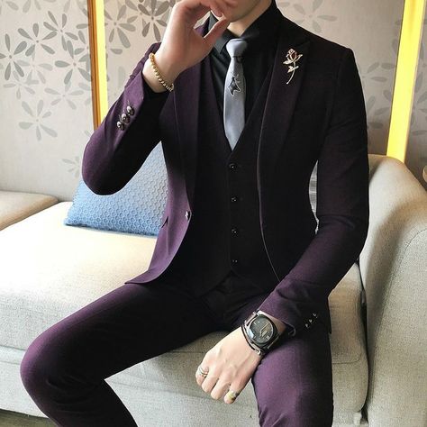 Cool Tuxedos For Men, Dark Purple Suit, Dark Red Suit, Wedding Suits Men Black, Mens Business Casual Outfits, Slim Fit Suit Men, Classy Suits, Purple Suits, Wedding Outfit Men