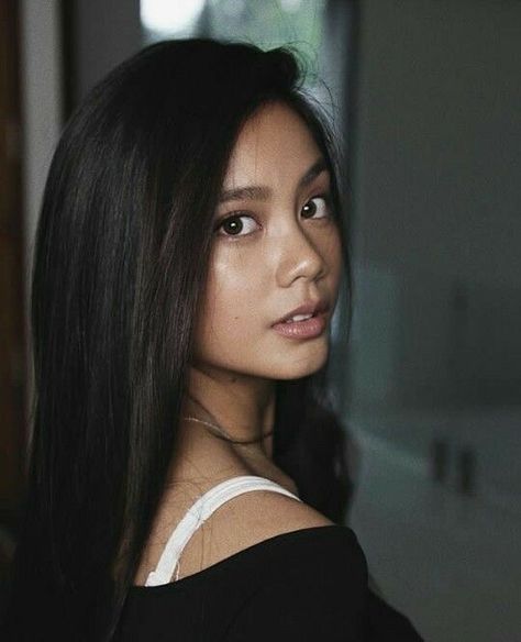 Hispanic Female Face Claims, Philipino Girls, Black Asian Girl, Filipino Model, Ylona Garcia, Filipino Woman, Biracial Women, Celebrity Actress, Filipino Girl