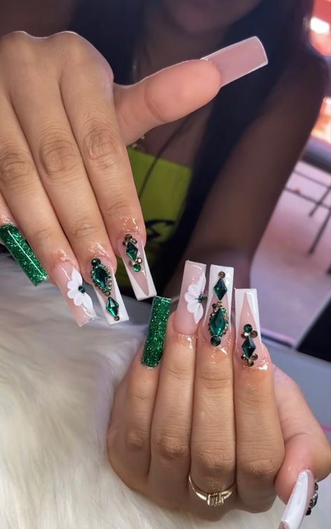 Nails Acrylic With Diamonds Short, Emerald Nails Acrylic Coffin, Green Nails Acrylic Emerald, Green Long Acrylic Nails With Diamonds, Emerald Nail Ideas Acrylic, Emerald Green French Tip Nails With Rhinestones, Emerald Green Bling Nails Short, Emerald Green Acyrilics Nails, Pink And Emerald Green Nails