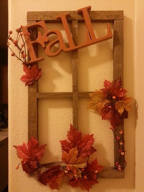 Wreaths don't have to be round! Dress up the front door to your apartment by decorating an old empty window frame with fall accents. Fall Rec, Autum Wreaths, Window Wreaths, Frame Wreaths, Barnwood Decor, Fall Picture Frame, Window Frame Crafts, Window Frame Decor, Grinch Tree