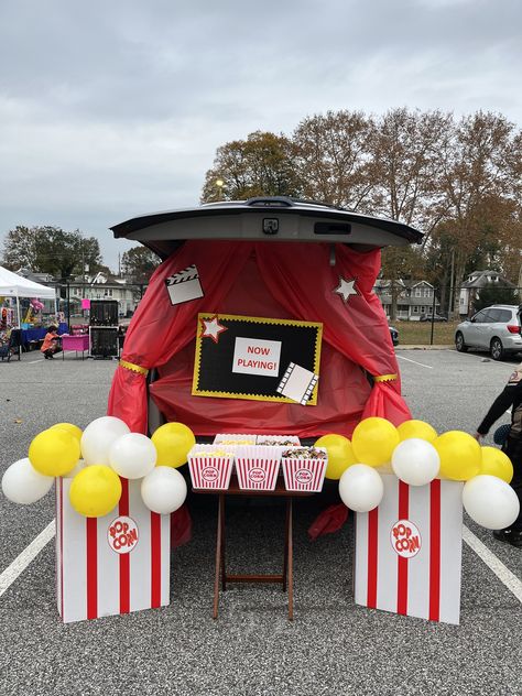 Trunker Treat Ideas, Corn Pops, Pick Up Truck, Treat Ideas, Trunk Or Treat, Falling Leaves, Fall Festival, Halloween Ideas, Fall Halloween