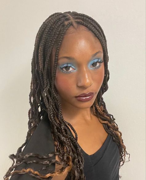 2023 Makeup, Cool Makeup Looks, Ethereal Makeup, Cute Makeup Looks, Creative Eye Makeup, Creative Makeup Looks, Instagram Makeup, Blue Eyeshadow, Makeup Obsession