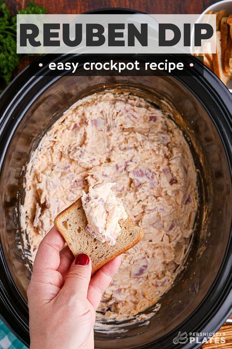 Crockpot Reuben Dip, Reuben Dip Recipe, Classic Reuben Sandwich, Cheese Dip Crock Pot, Reuben Sandwich Recipe, Reuben Dip, Canned Corned Beef, Beef Dip, Crock Pot Dips