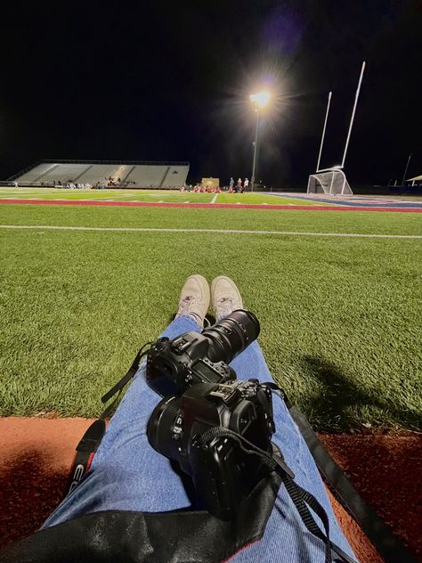 Sport Photographer Aesthetic, Sport Marketing Aesthetic, Sports Social Media Manager Aesthetic, Football Journalist Aesthetic, Flicks Aesthetic, Sports Photography Aesthetic, Sport Management Career, Sports Videography, Sports Journalism