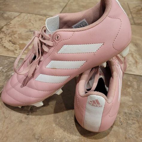 Adidas pink women's soccer cleats barely worn Pink Cleats Soccer, Pink Cleats, Womens Soccer Cleats, Women's Soccer, Adidas Pink, Pink Adidas, Soccer Cleats, Adidas Shoes, Soccer