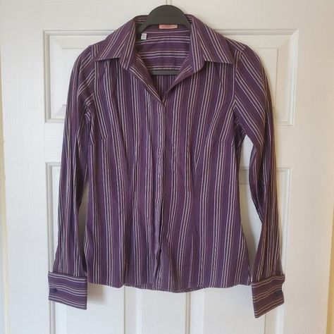 Thomas PINK Purple Striped Blouse SZ 6 Pink And Purple Dress, Homecoming Outfit, Purple Dress Shirt, Strip Blouse, Thomas Pink, Homecoming Outfits, Tailored Shirts, Striped Blouse, Fashion History