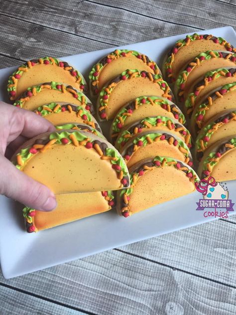 Pub Cookies, Taco Cookies Decorated, Taco Cakes, Taco Themed Cookies, Taco Birthday Cookies, Taco Twosday Cookies, Taco Cookies, Fiesta Iced Cookies, Christmas Cookies Royal Icing