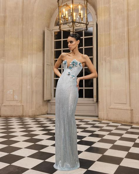 Dive into FW25 celestial blue sequined gown, intricately beaded and paired with a floral jewelry piece by #SOPHIECOUTURE artisans, each… | Instagram Blue Beaded Dress, Royal Gala, Sequined Gown, Celestial Blue, Elegant Dresses Classy, Royal Outfits, Floral Jewelry, Gala Dresses, Event Dresses