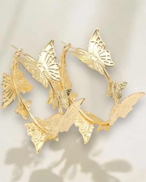 Butterfly Designs, Earrings Butterfly, To Be Honest, Saturday Sunday, Be Honest, Butterfly Design, Real Gold, Fall In Love, Gold Earrings