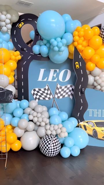 Hotwheels Birthday Balloon Garland, Car Party Decorations, Two Fast Party Backdrop, Formula 1 Themed Birthday Party, Car Birthday Backdrop, Two Fast Backdrop, Fast One Balloon Garland, Fast And Furious Birthday Party Ideas, Car Themed Birthday Party