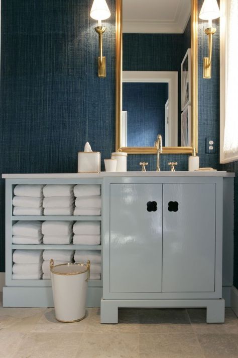 Peacock Blue Grasscloth with French Horn Sconces Blue Grasscloth, Bad Inspiration, Home Luxury, Subway Tiles, Grasscloth Wallpaper, Blue Bathroom, Bathroom Wallpaper, White Towels, Painting Bathroom