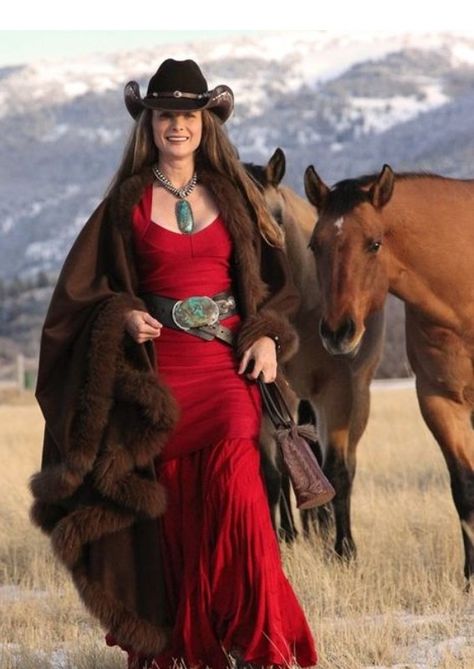 Western Chic Fashion, Mode Country, Classy Cowgirl, Cowgirl Style Outfits, Cowgirl Look, Cowgirl Dresses, Wilde Westen, Country Style Outfits, Looks Country