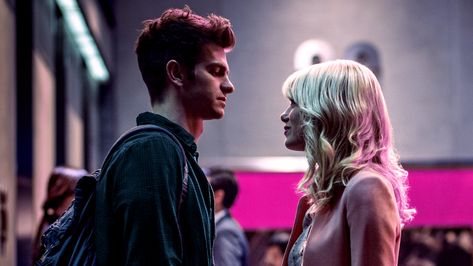 Spider Man Andrew Garfield, Spiderman Gwen Stacy, Spiderman Gwen, Emma Stone Gwen Stacy, Garfield Wallpaper, Andrew Garfield Spiderman, Garfield Spiderman, Amazing Spiderman Movie, Marvel Images