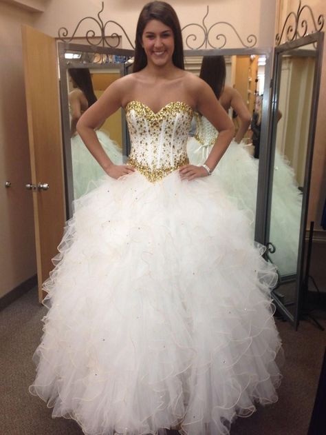 Puffy Quinceanera Dresses, Rose Gold Wedding Dress, White Quinceanera Dresses, Quinceanera Dresses Gold, Crystal Wedding Dress, Princess Bridal Gown, White Ball Gowns, Gold Wedding Dress, Tulle Ball Gown