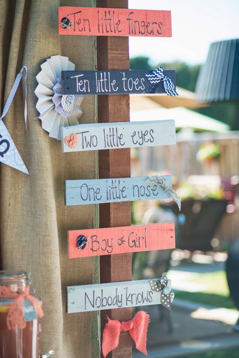 I like this saying for a gender neutral baby shower or a gender reveal party Baby Shower Oso, Photo Bb, Baby Reveal Party, Gender Reveal Party Ideas, Reveal Party Ideas, Gender Party, Baby Gender Reveal Party, Shower Bebe, Gender Reveal Ideas