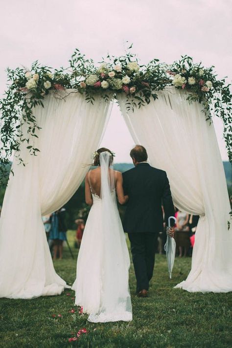 Outdoor Wedding Entrance, Outside Wedding Ceremonies, Wet Wedding, Wedding Aisle Outdoor, Rainy Wedding Day, Wedding Isles, Wedding Entrance Decor, June Bug, Rainy Wedding