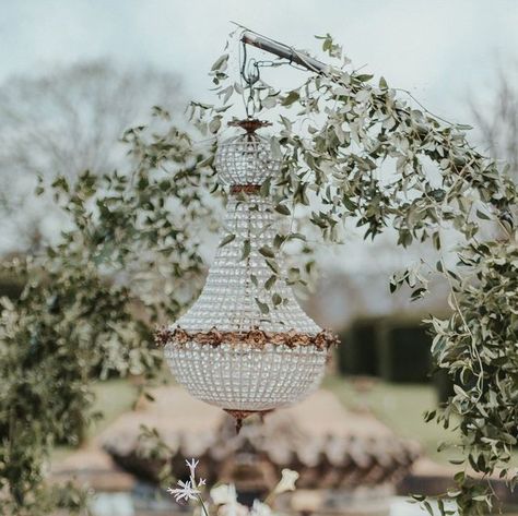 Gigi Events | Design & Hire | The Perfect Table⁠ ✨️⁠ ⁠ Showcasing our brand new Chandelier and Stands which were beautifully wrapped by the very talented @ca... | Instagram Place Setting Inspiration, Setting Inspiration, Wedding Table Seating, Wedding Place Names, Breakfast Places, Wedding Chandelier, Events Design, Glass Wedding, Wedding Place Settings