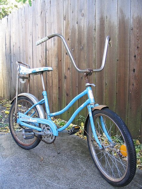 In the 70"s banana seat and the high handle bars Pink Streamers, Jan Brady, Gold Streamers, Banana Seat Bike, Purple Bike, Blue Bicycle, I Am Blue, White Basket, Yellow Banana