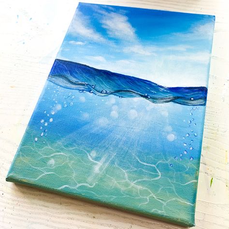 Art and craft idea for adults : under the sea painting. Click on the link for tutorial 💗 Under Sea Painting Acrylic, Acrylic Paint Beach, Water Painting For Beginners, Under Water Painting, Painting Under The Sea, Under The Sea Painting, Beachy Paintings, Beginners Canvas Painting, Canvas Painting Ideas Easy