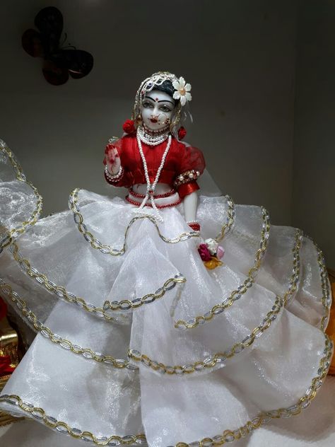 Deity Clothes, Rajasthani Dress, Rakhi Making, Laddu Gopal Dresses, Mata Rani, Navratri Images, Yellow Clothes, Merry Christmas Quotes, Radha Krishna Images