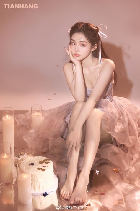 Korean Debut Photoshoot, Pre Sweet 17 Photoshoot Ideas, Debut Shoot Ideas, Pre Debut Photoshoot Ideas Studio, Sweet 17 Photoshoot, 18th Birthday Photoshoot Poses, Photoshoot Concepts Studio, Coquette Photoshoot, Debut Theme Ideas