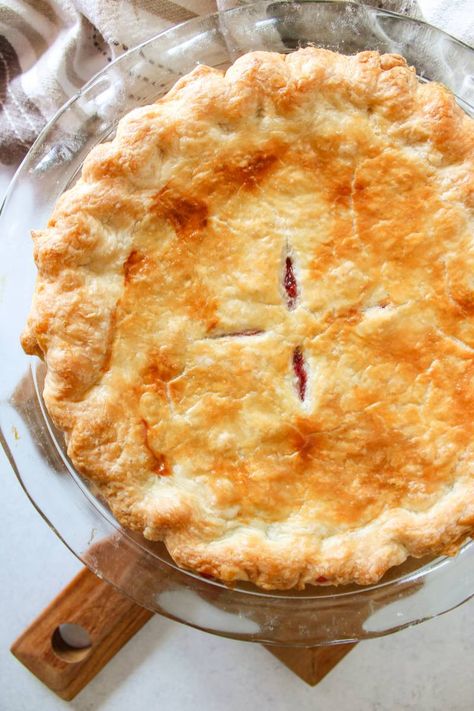 Easy Homemade Butter Pie Crust- Beginner-Friendly Recipe - Nourished with Jessica Easy Pies To Make, Buttery Pie Crust Recipe, Easy Homemade Butter, Butter Pie Crust, Homemade Pies, Buttery Pie Crust, Homemade Pie Crust Recipe, Homemade Pie Crust, Pie Crust Recipe