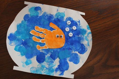 Pet Activities For Toddlers, Pet Activities, Ocean Animal Crafts, June Crafts, Pets Preschool Theme, Animal Art Projects, Art Activities For Toddlers, Toddler Art Projects, Toddler Arts And Crafts