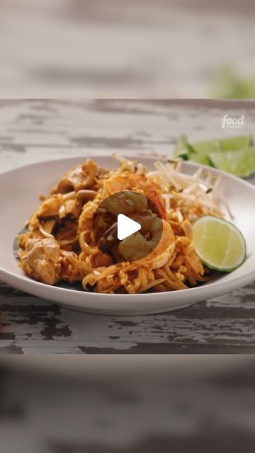 Thai Express Pad Thai Copycat, Pad Thai Recipe Videos, Khao Pad Thai Fried Rice, Katie Lee Summer Shrimp Pad Thai, Spicy Thai Basil Chicken (pad Krapow Gai), Thai Dishes, Pad Thai, Asian Food, Food Network