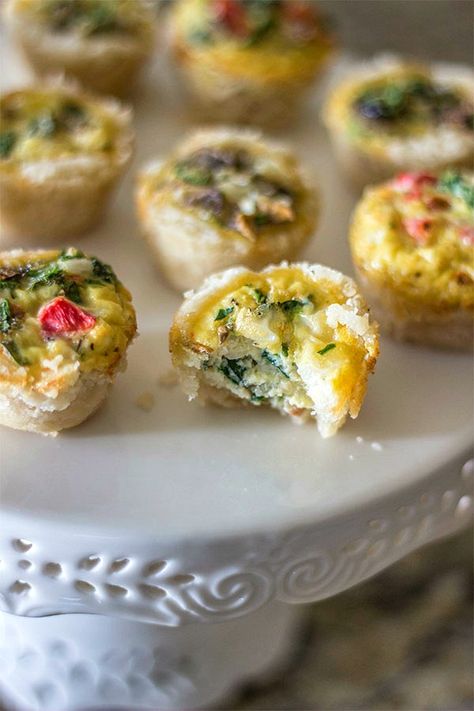 Gluten-Free Veggie Quiche Bites Gluten Free Tea Party Food, Dairy Free Quiche Recipes, Gluten Free High Tea, Quiche Bites, Healthy Quiche, Dairy Free Appetizers, Gluten Free Brunch, Gluten Free Easter, Veggie Quiche