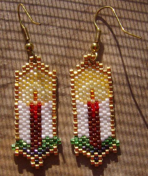 Christmas Jewelry Ideas, Candle Earrings, Beaded Candle, Candles Christmas, Holiday Beading, Seed Bead Pattern, Red Pearl, Yellow Pearl, Blue Iris