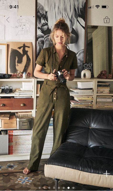 Safari Outfit, Safari Chic, Look Retro, Wide Trousers, Jumpsuit With Sleeves, Olivia Palermo, Pantalon Large, Gigi Hadid, Basic Style