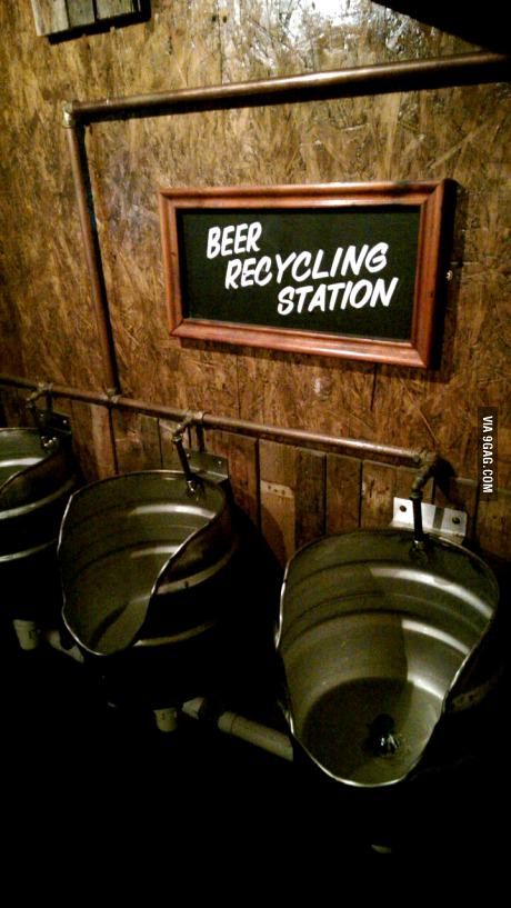 Men's bathroom in a local pub. Bar Bathroom Ideas, Ladies Toilet, Outside Toilet, Funny Bar Signs, Mens Bathroom, Recycling Station, Man Cave Bathroom, Restaurant Bathroom, Pub Interior