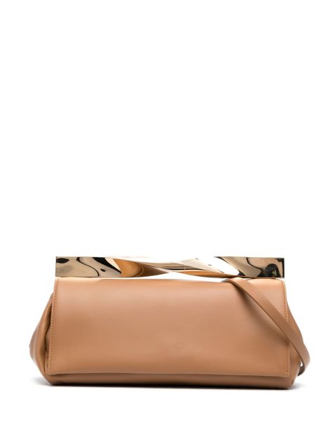 Aquazzura Clutch Twist Aus Leder In Praline/light Gold | ModeSens Chic Brown Clutch For On-the-go, Leather Shoulder Clutch With Gold-tone Hardware, On-the-go Clutch Shoulder Bag With Gold-tone Hardware, Brown Rectangular Clutch With Gold-tone Hardware, Luxury Brown Clutch With Gold-tone Hardware, Tone Calves, Brown Clutch, Caramel Brown, Leather Clutch Bags