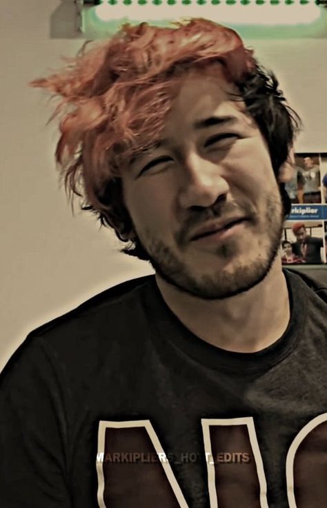 Mark simp 🙈 on Instagram: “I always forget how fun it is take dramatic edits #markipliershottedits #markiplier #markiplieredit #cute #fyp #foryoupage” Fav Youtubers, Favorite Youtubers, Pretty Ppl, Markiplier, I Feel Good, Anime Scenery Wallpaper, Red Eyes, Shut Up, Celebrity Crush